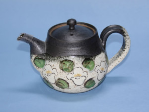 椿紋ティポット(白)